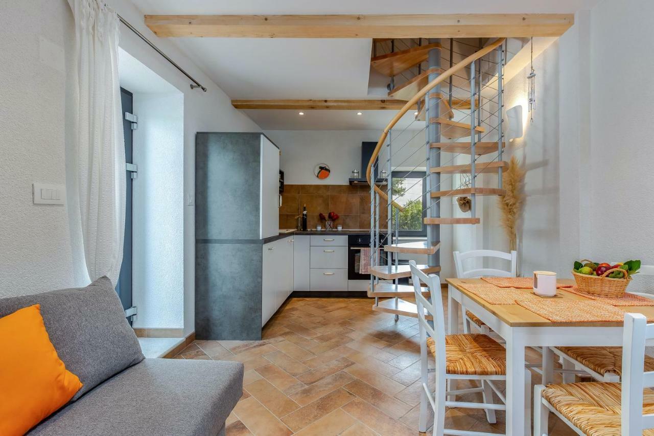 Apartment Li Tar-Vabriga Exterior photo