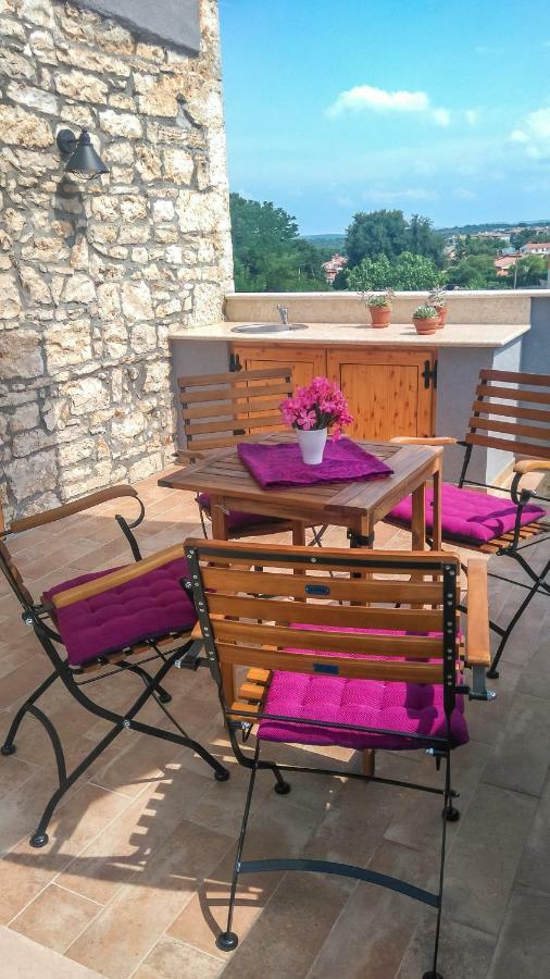 Apartment Li Tar-Vabriga Exterior photo