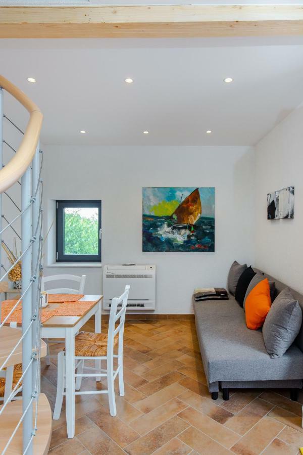Apartment Li Tar-Vabriga Exterior photo